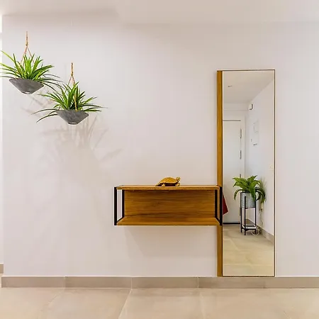Sea Views In Heart Of By The Beach Marbella
