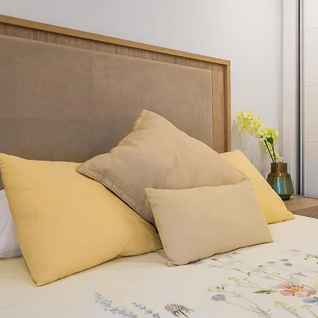 Sea Views In Heart Of By The Beach Apartment Marbella