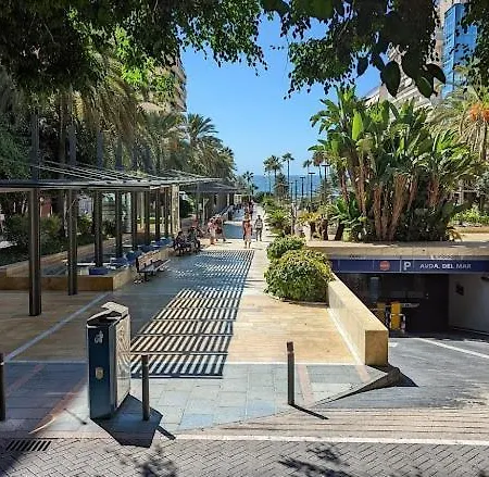 Apartment Sea Views In Heart Of By The Beach *